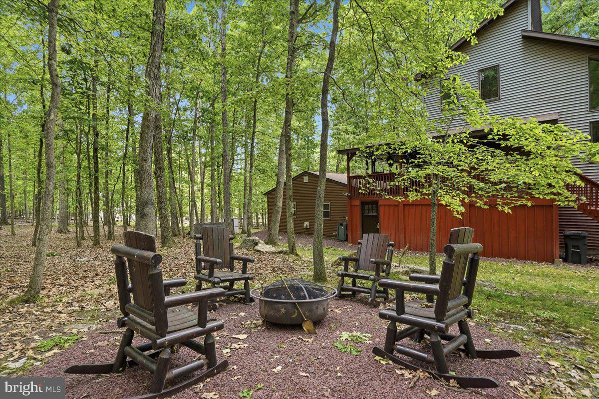 208 Owego Dr Property Photo 6