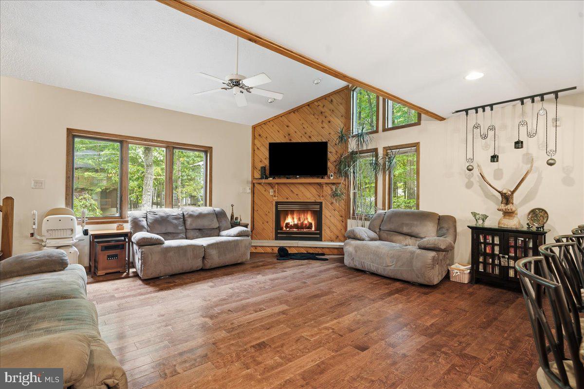 208 Owego Dr Property Photo 25