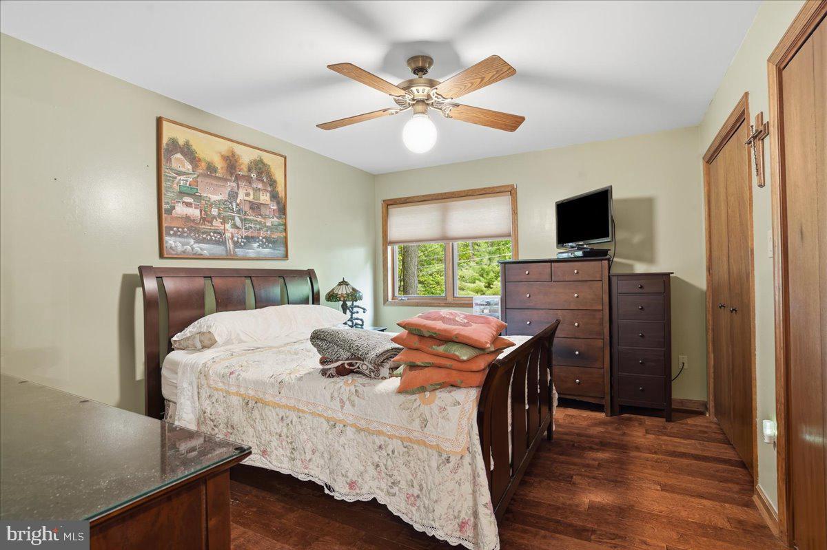 208 Owego Dr Property Photo 40