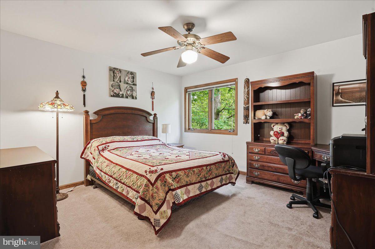 208 Owego Dr Property Photo 49