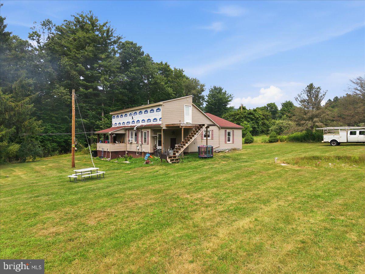 202 Red Rock Rd Property Photo 4