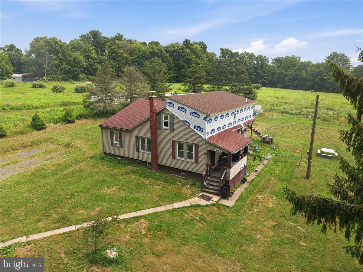 202 Red Rock Rd Property Photo 6