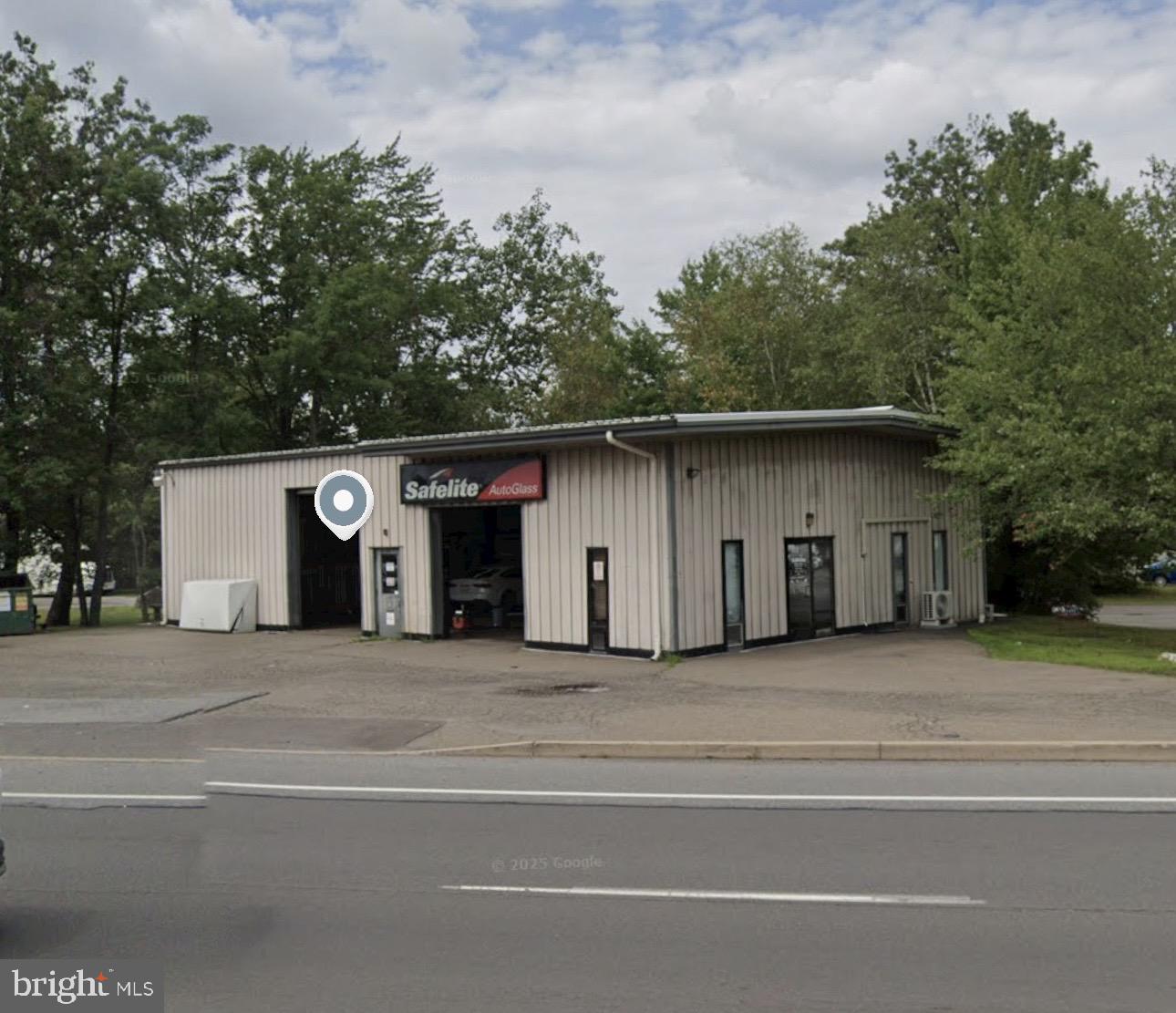 533 Can Do Expy Property Photo 1