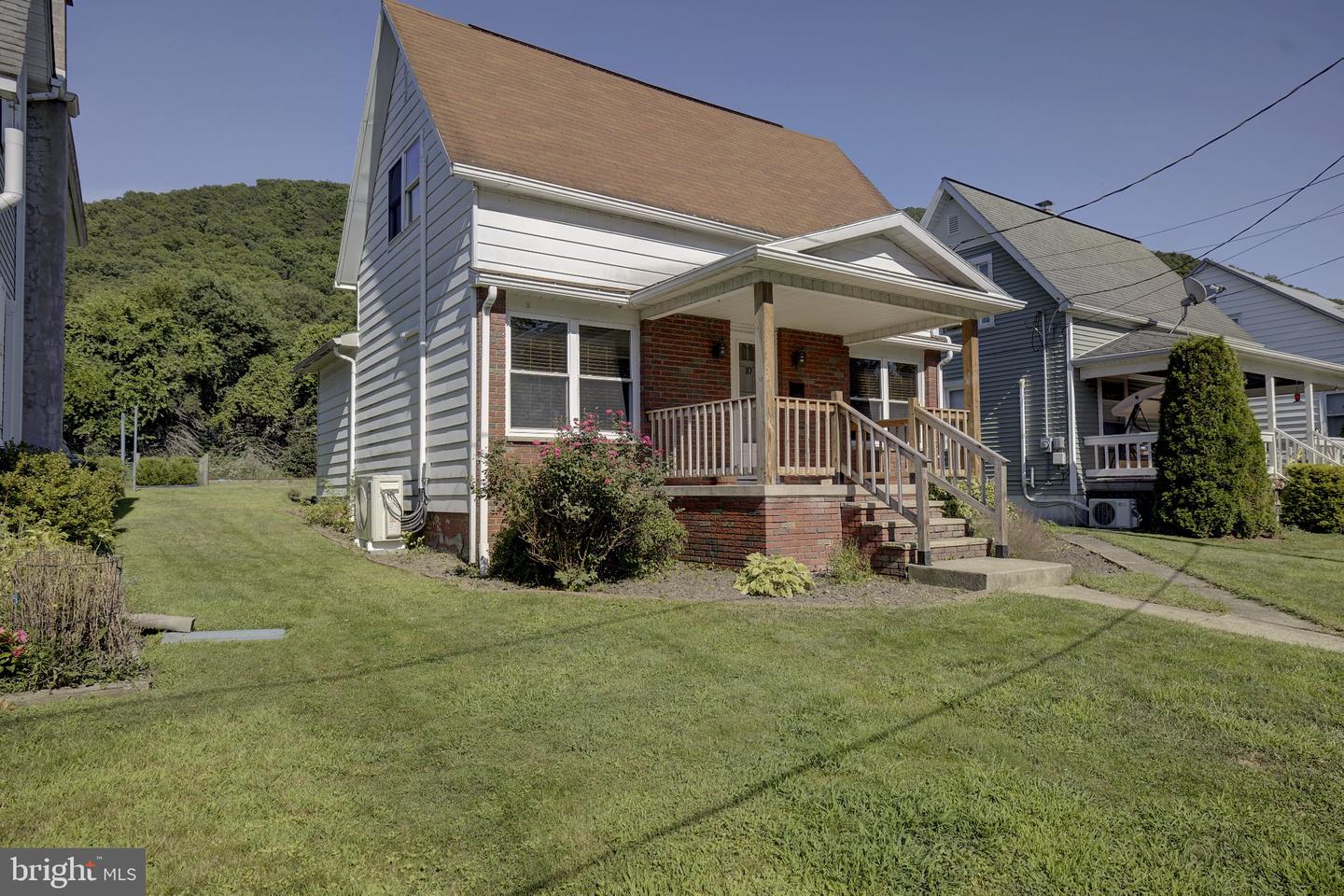 10 Park Street Property Photo 3
