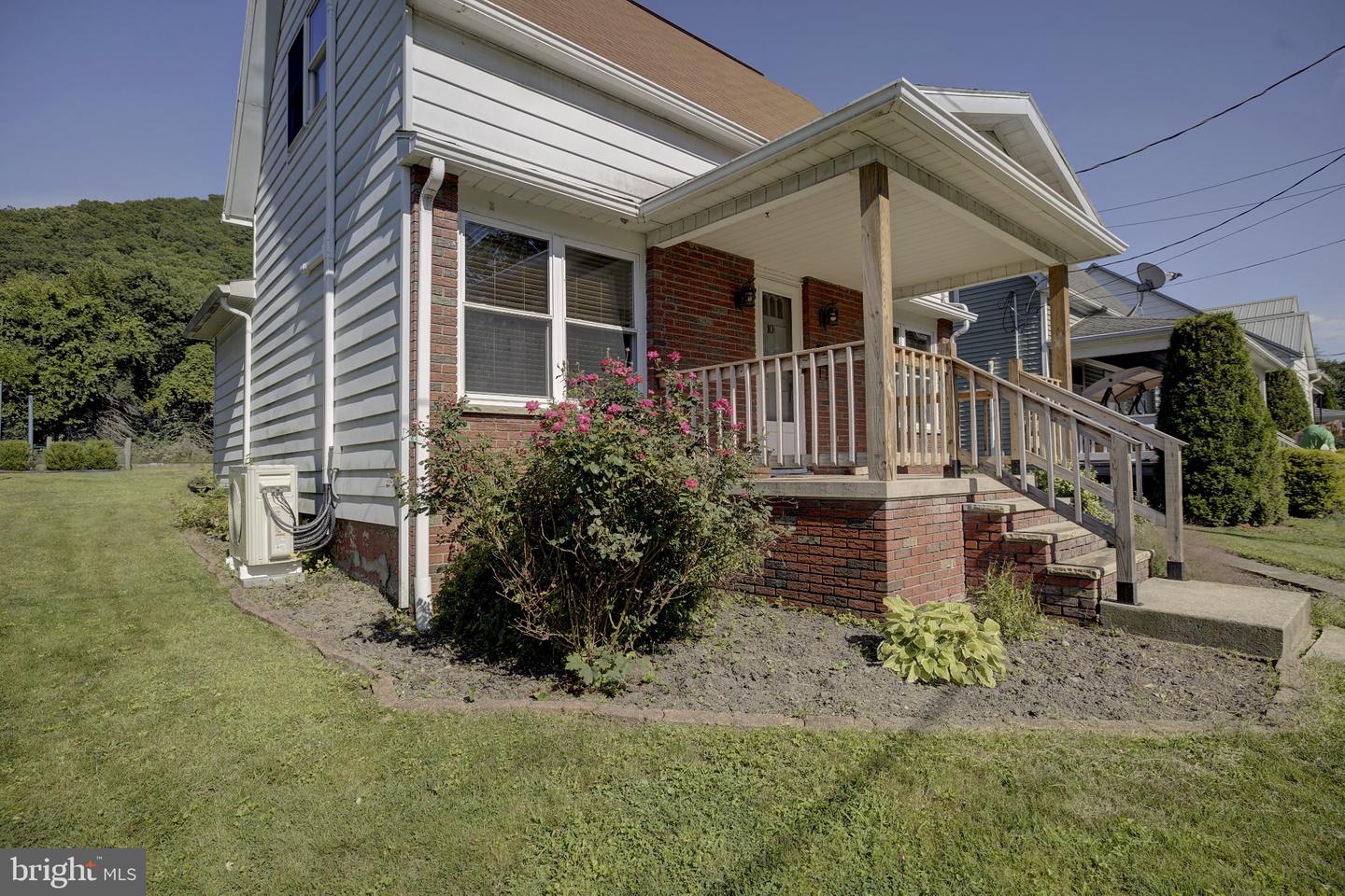 10 Park Street Property Photo 4