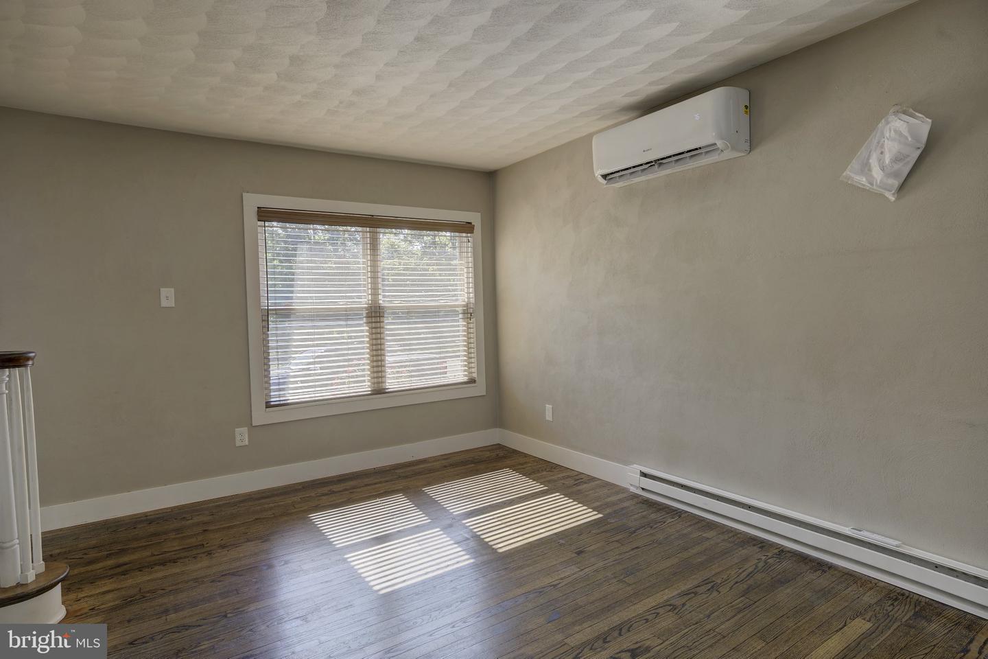 10 Park Street Property Photo 6