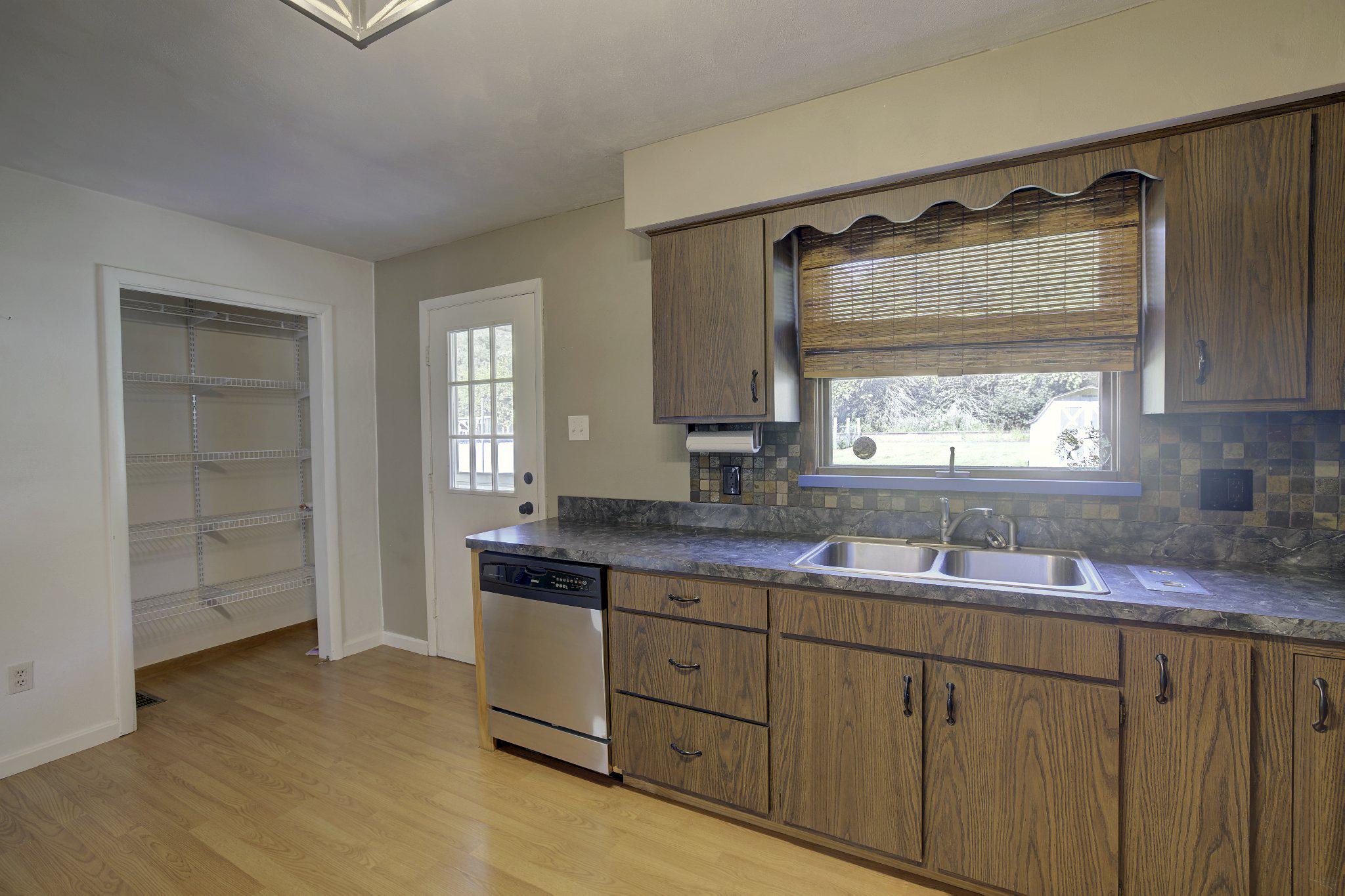 10 Park Street Property Photo 14