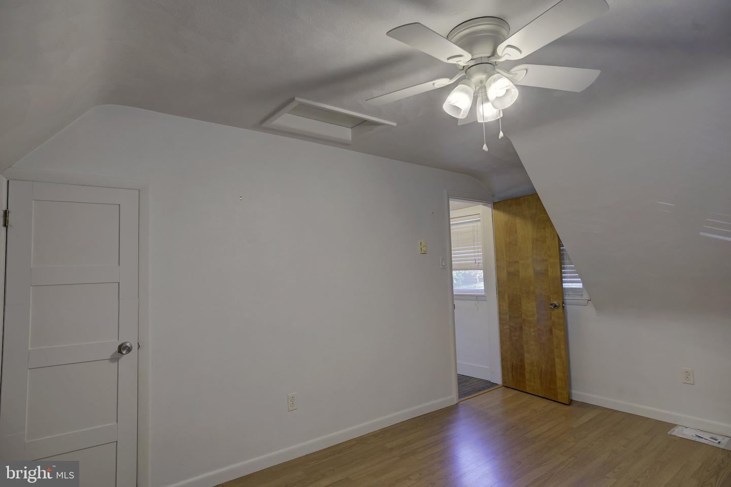 10 Park Street Property Photo 21
