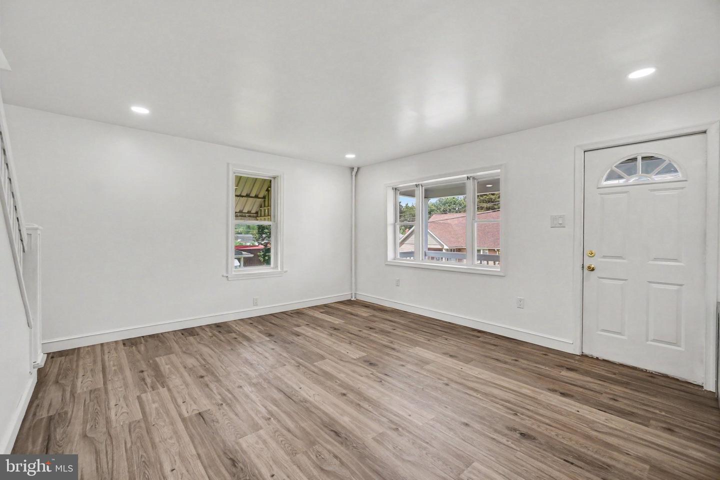 18 Gruver St Property Photo 6