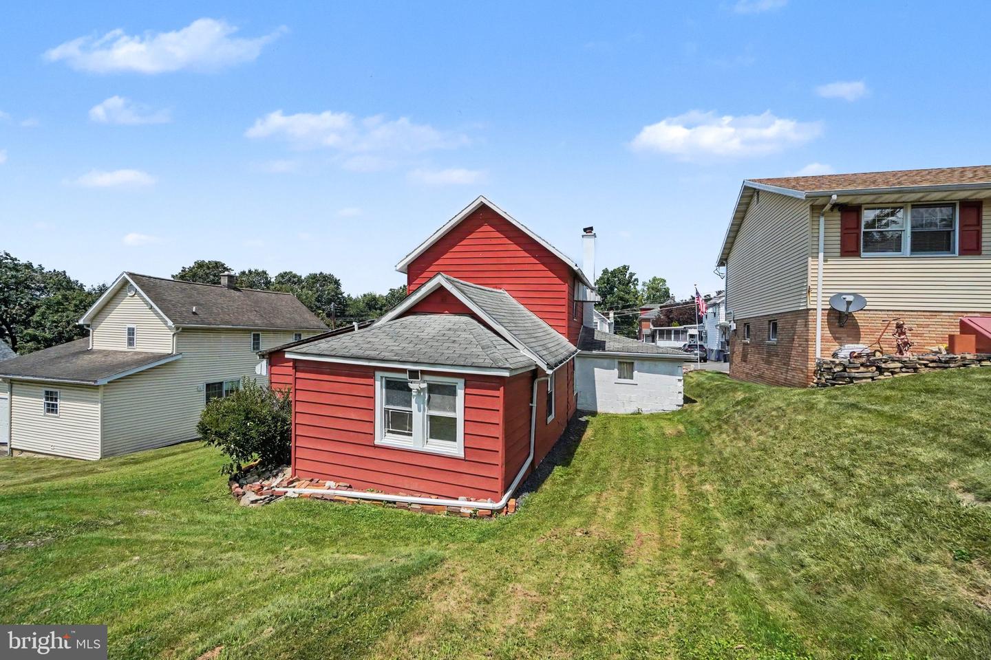 18 Gruver St Property Photo 32