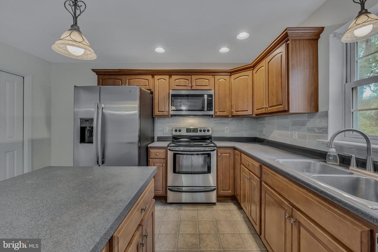 173 Chestnut St Property Photo 17