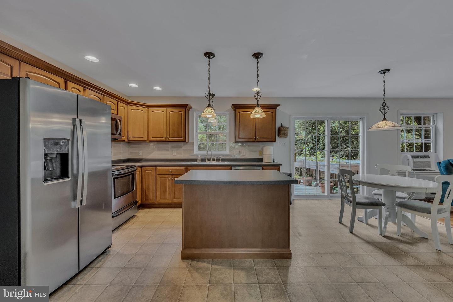 173 Chestnut St Property Photo 19