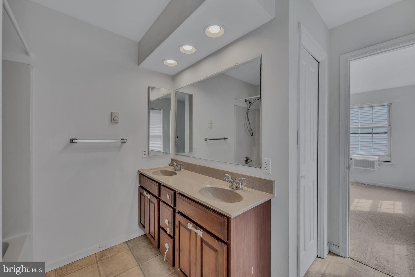 173 Chestnut St Property Photo 25