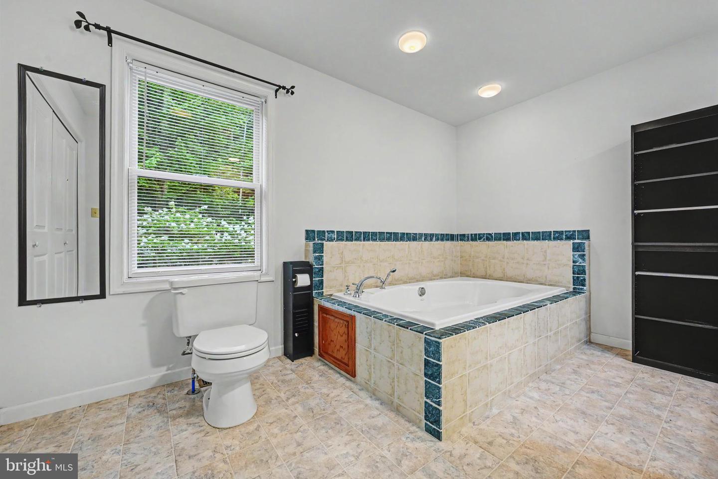 398 Walden Dr Property Photo 59