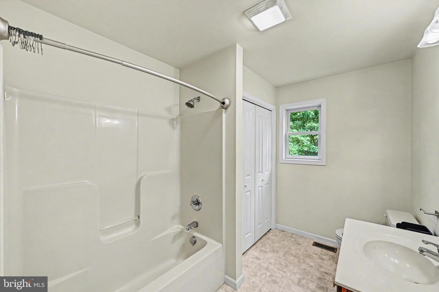398 Walden Dr Property Photo 75