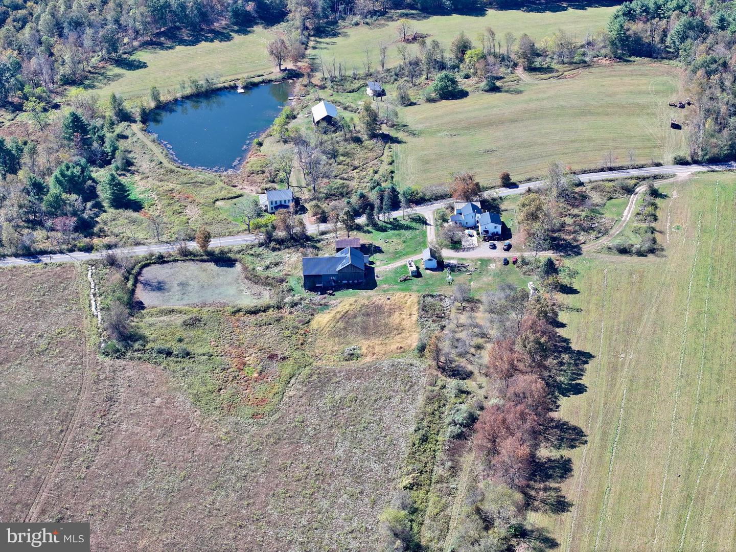 316 Old County Rd Property Photo 13