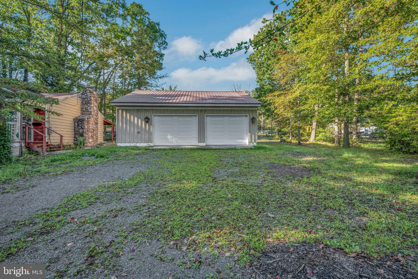 33 Old Berwick Property Photo 1