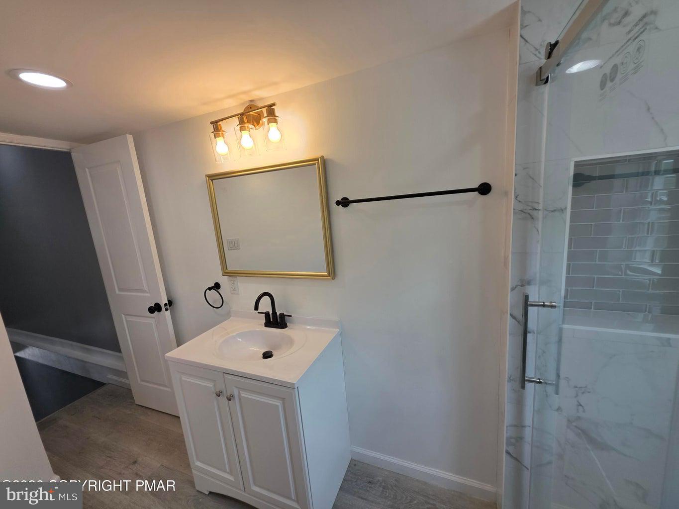 14 Green St Property Photo 15