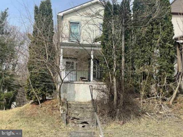 513 N IRVING AVE