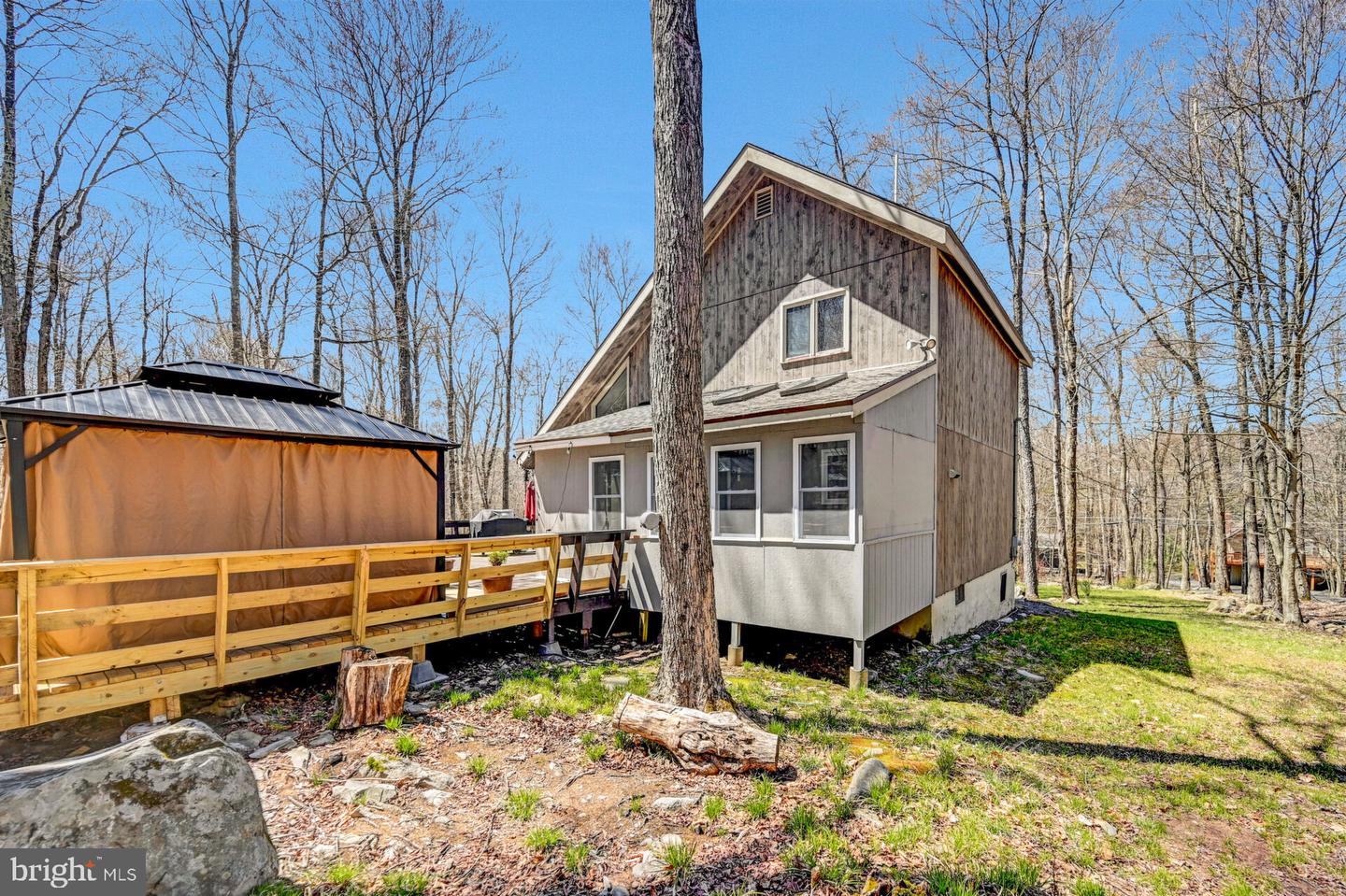 62 Creek View Dr E Property Photo 7