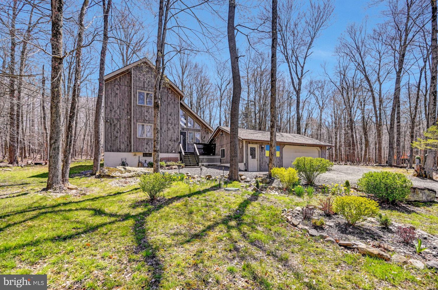 62 Creek View Dr E Property Photo 54