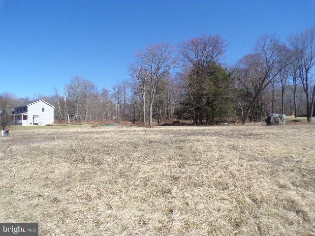 Covenington Lakes Dr Property Photo 7