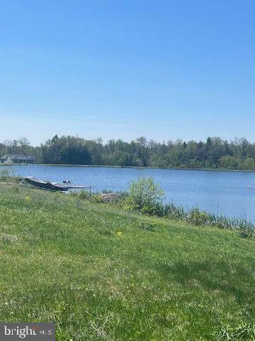 Covington Lakes Dr Property Photo 8