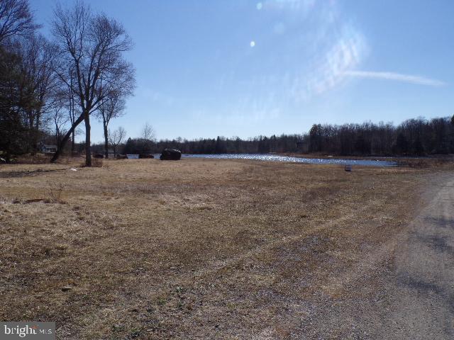 Covington Lakes Dr Property Photo 27