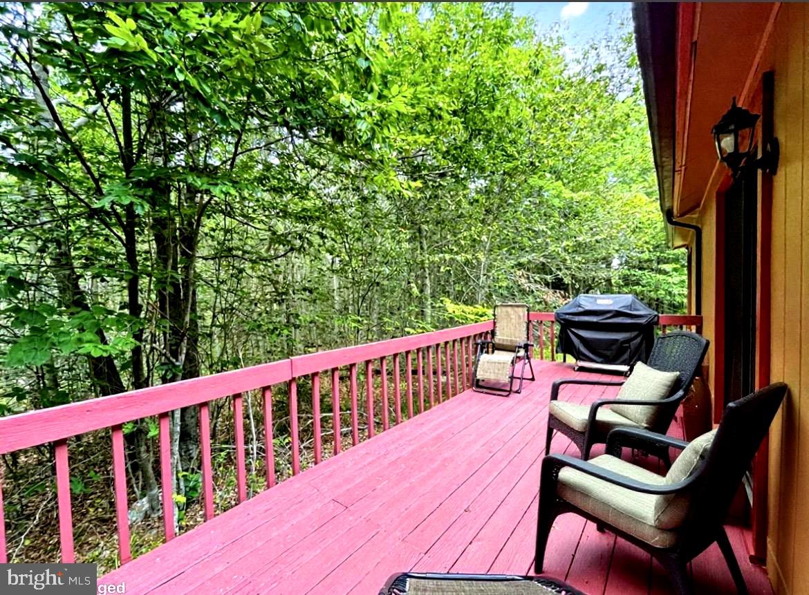 180 Delbert Drive Property Photo 3