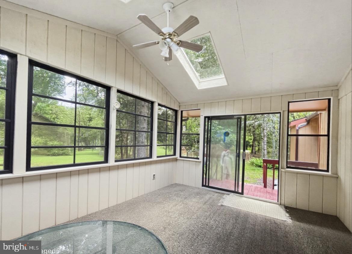 180 Delbert Drive Property Photo 10