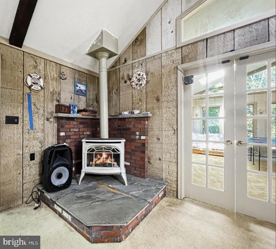 180 Delbert Drive Property Photo 15