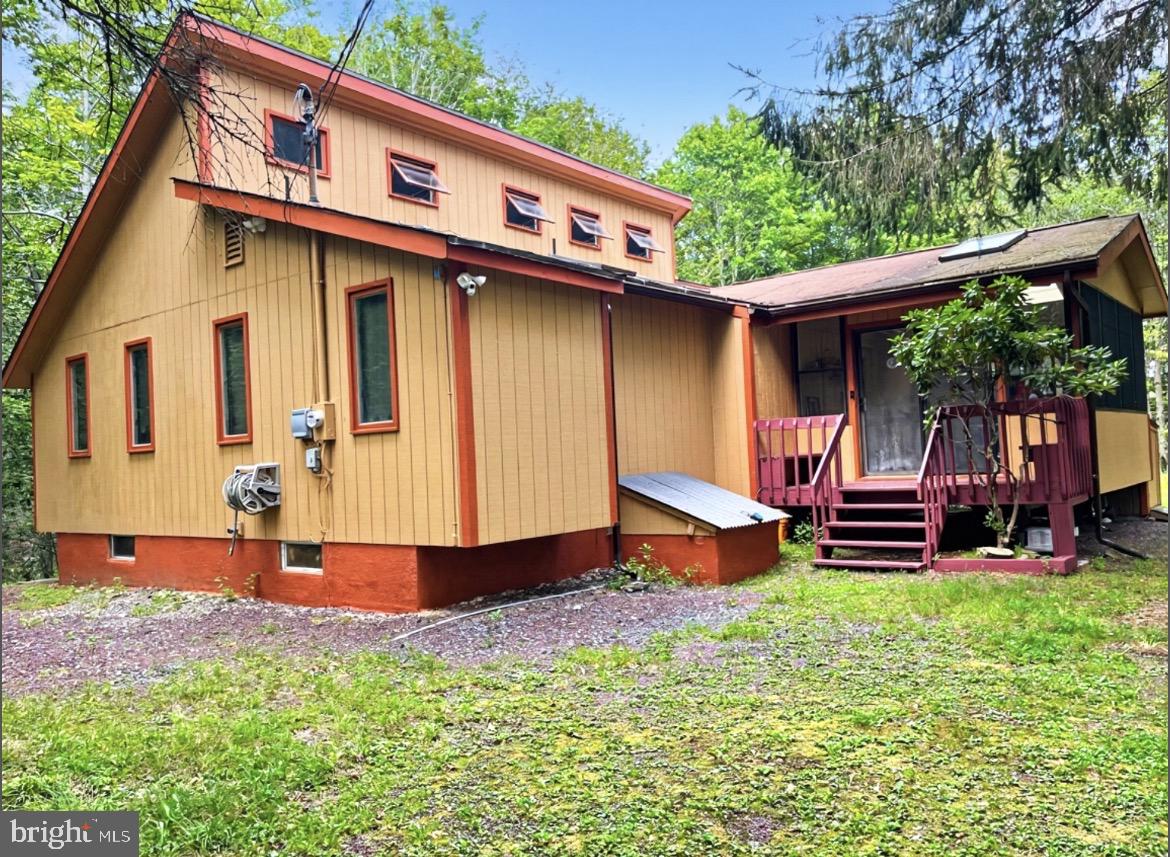 180 Delbert Drive Property Photo 17
