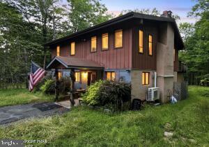 65 Livingston Ln Property Photo 1