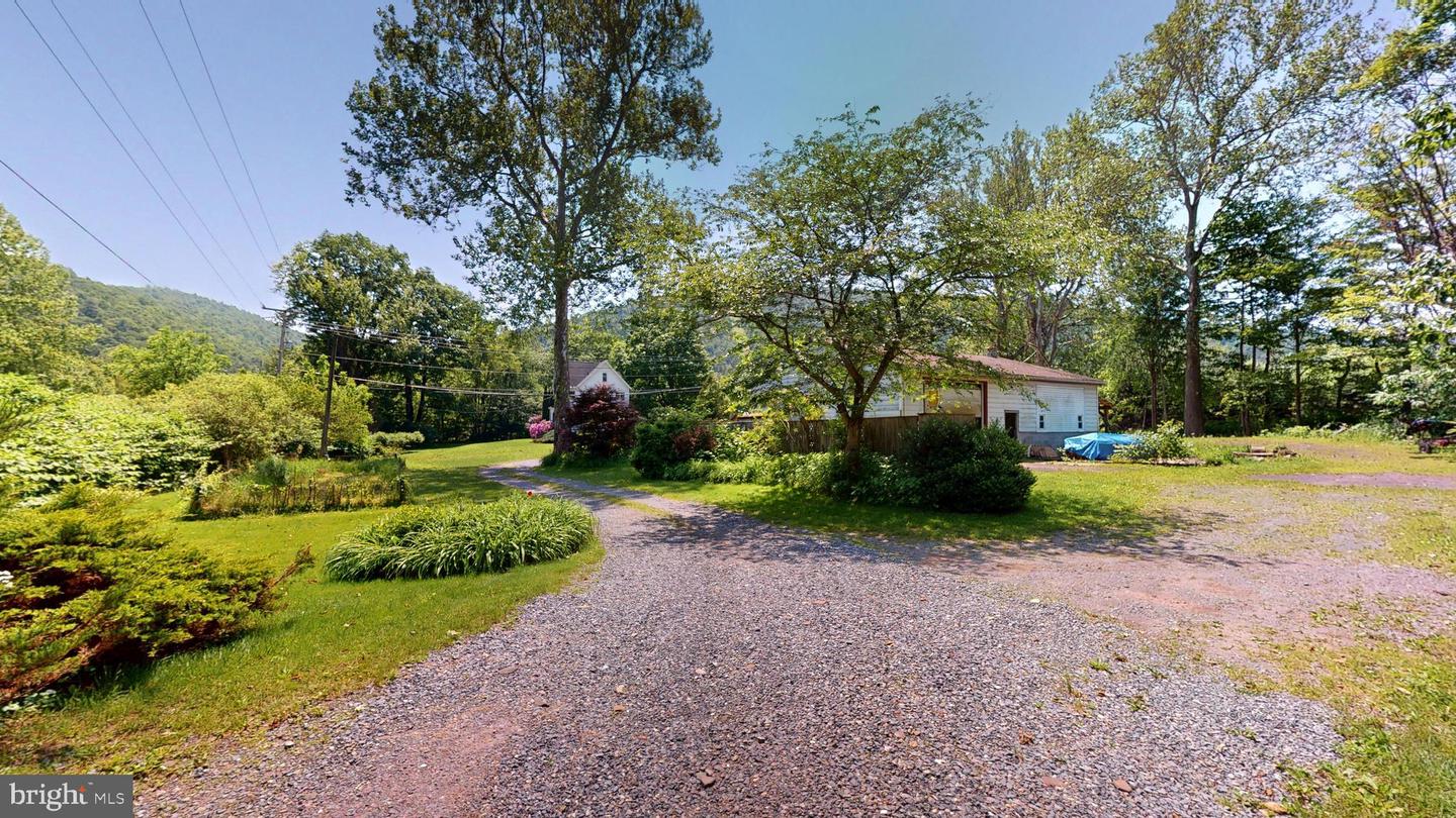 48-50 Trout Run Mountain Road Property Photo 23