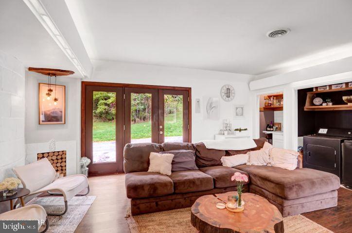 2106 Northway Rd Property Photo 16
