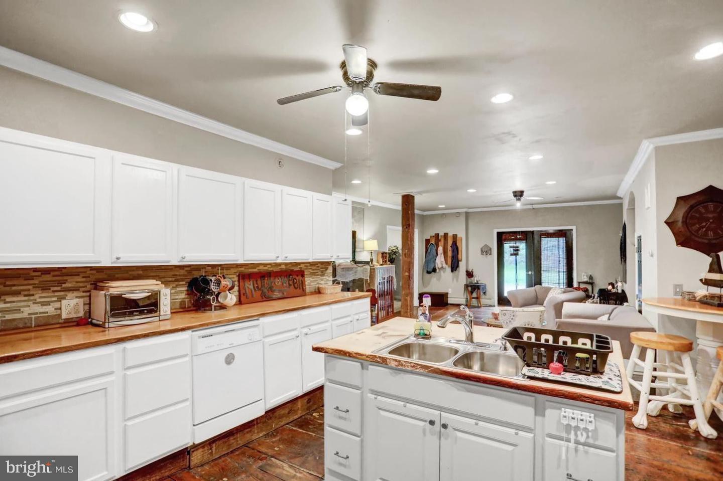 2106 Northway Rd Property Photo 58