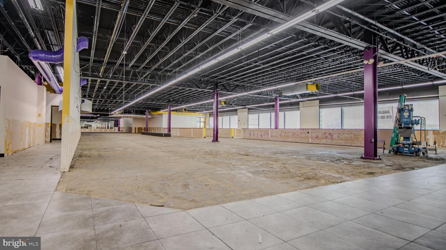 1020 Commerce Park Drive Property Photo 19