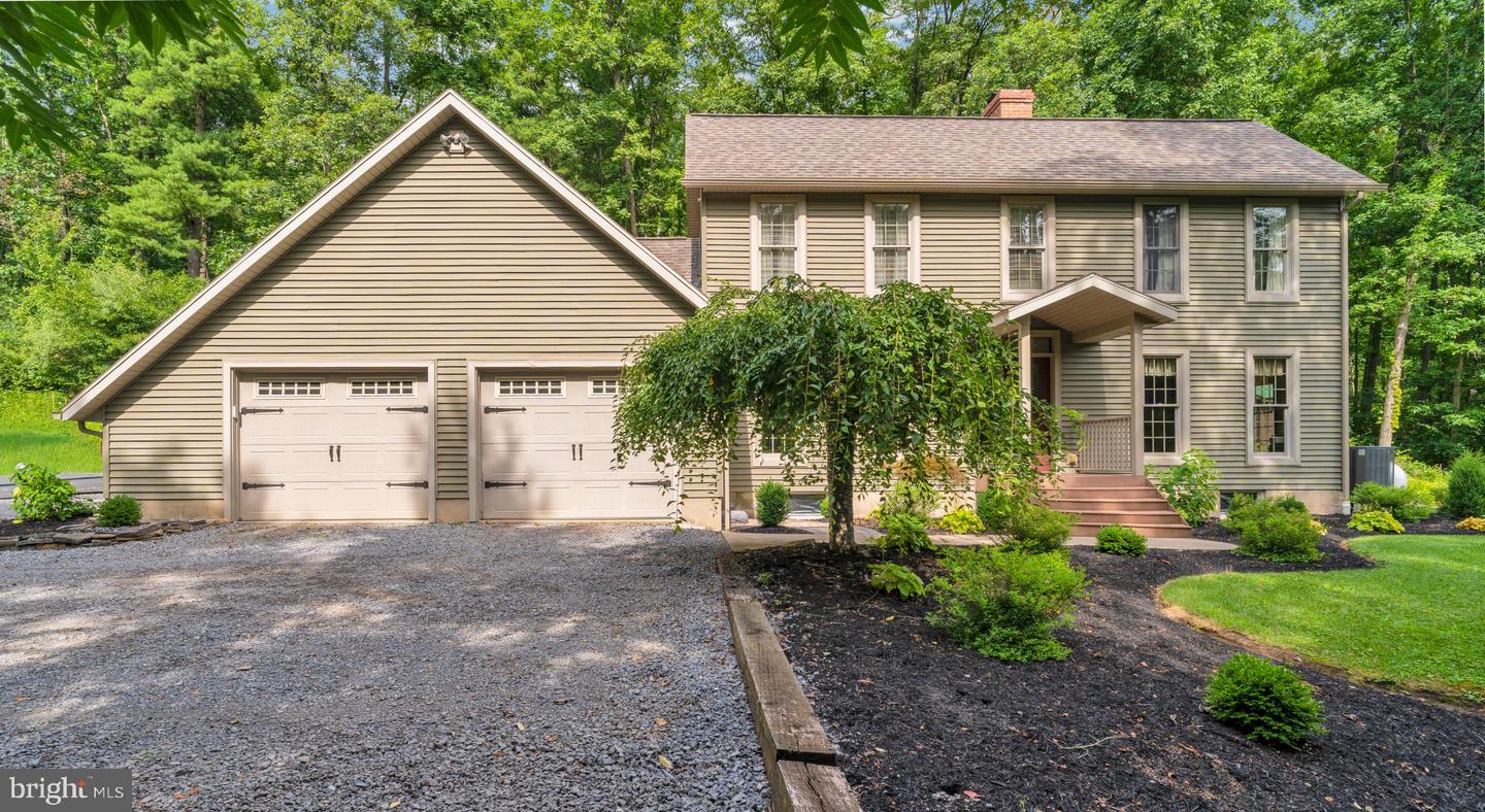 106 Flintlock Dr Property Photo 1