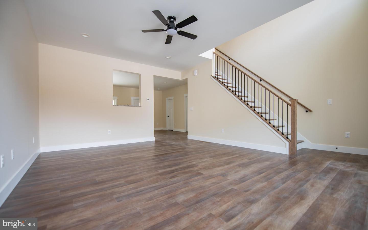 67 Wisteria Lane Property Photo 3