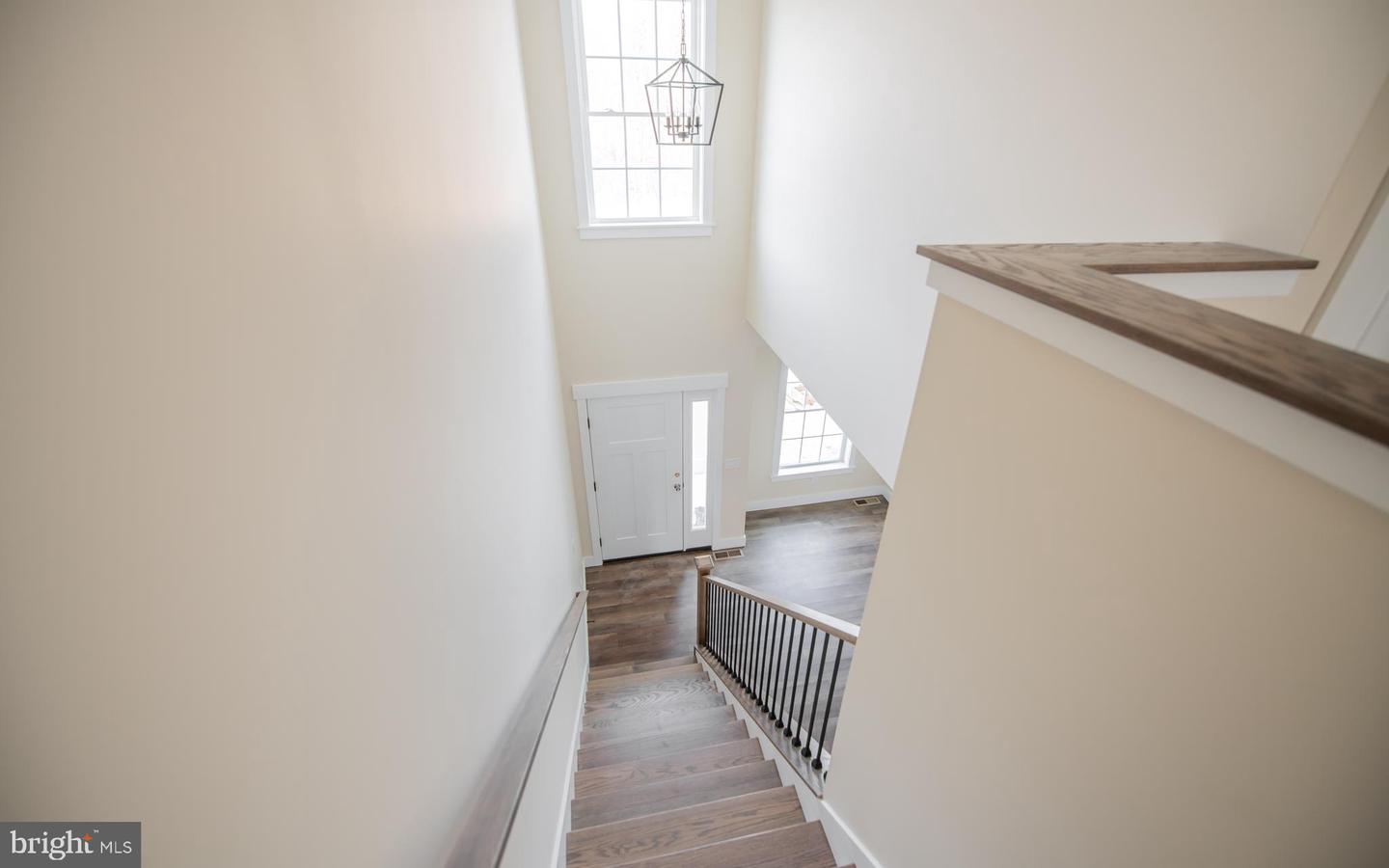 67 Wisteria Lane Property Photo 19
