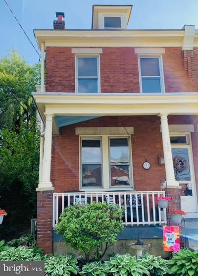 12 Loney St Property Photo