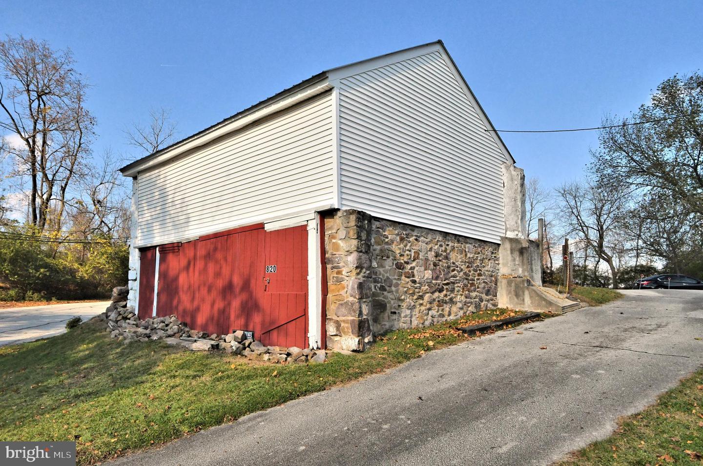 820 Mancill Mill Rd Property Photo 6