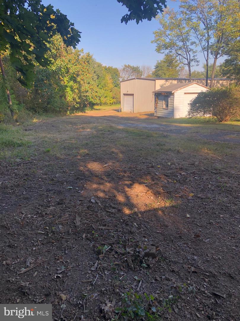 30 2nd St Property Photo 3