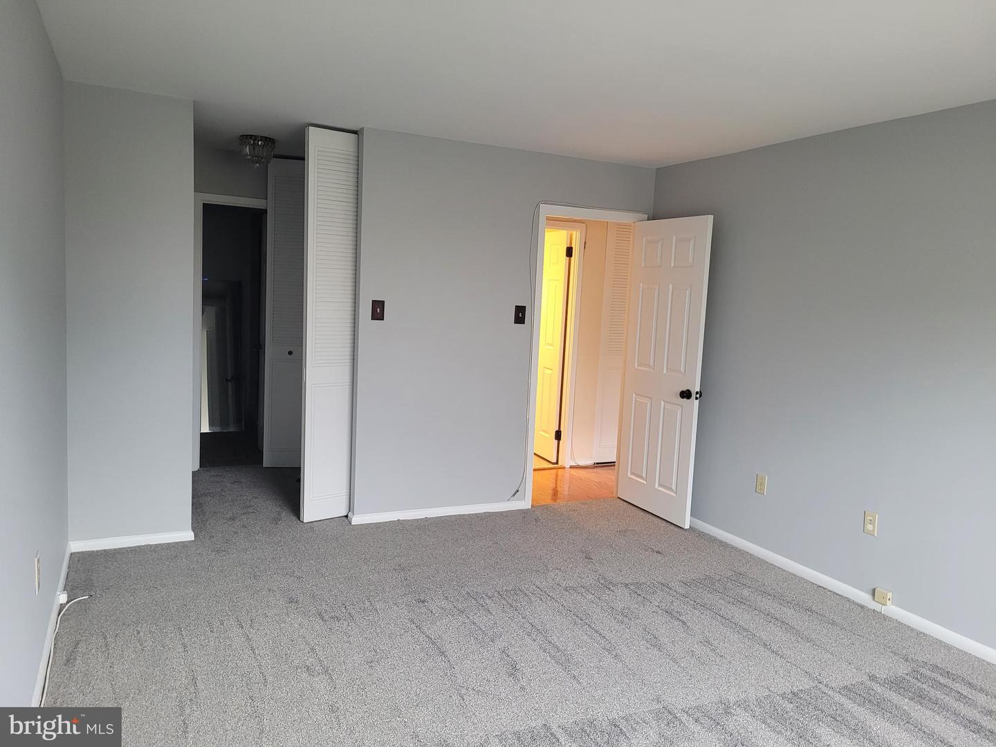 309 Florence Ave #417-n Property Photo 5