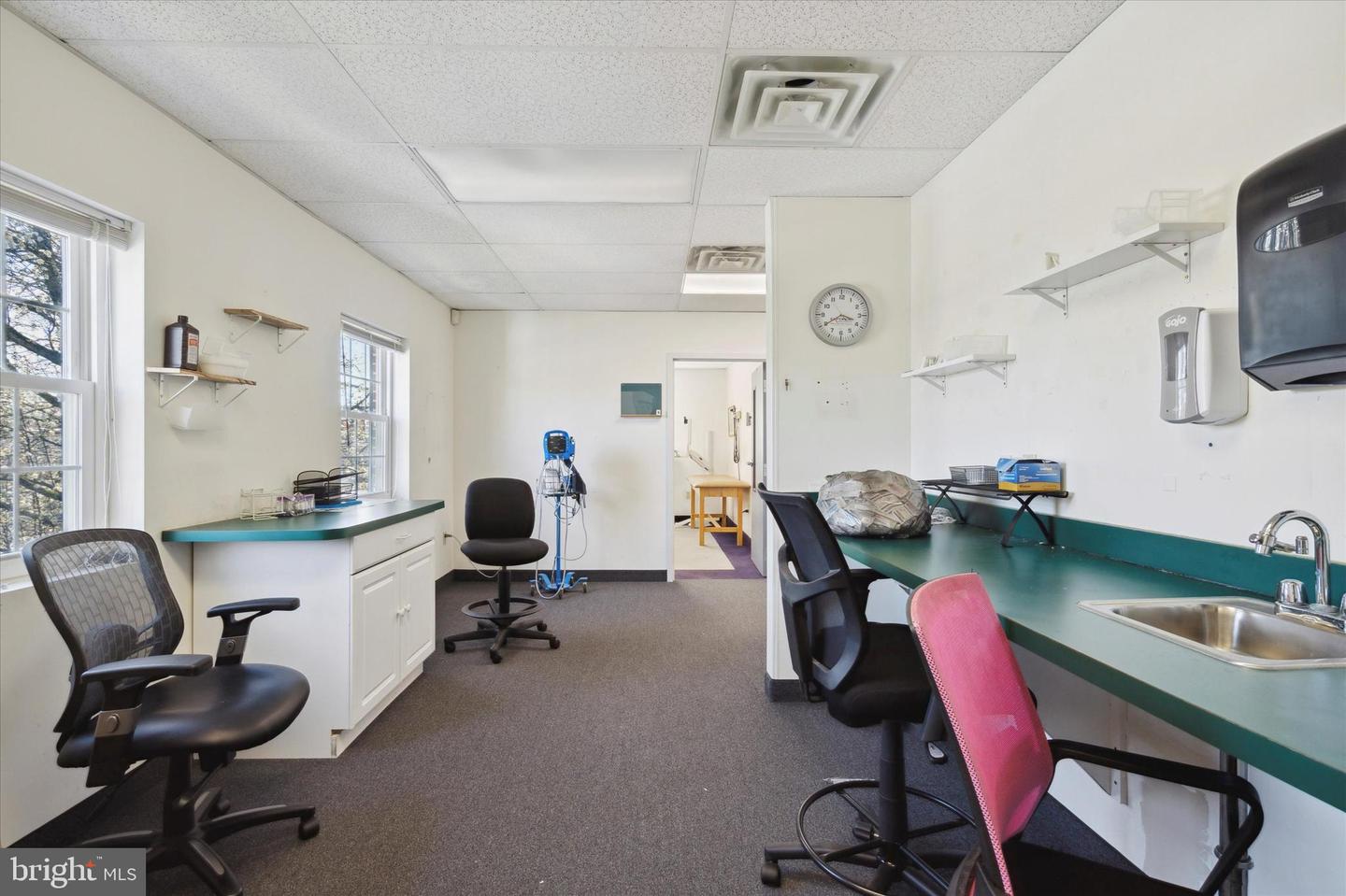 555 2nd Ave #d-5 Property Photo 11