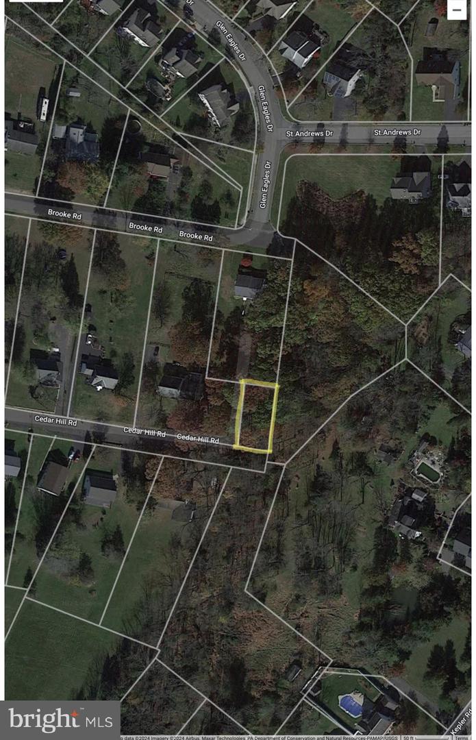 1527 Cedar Hill Rd Property Photo 1
