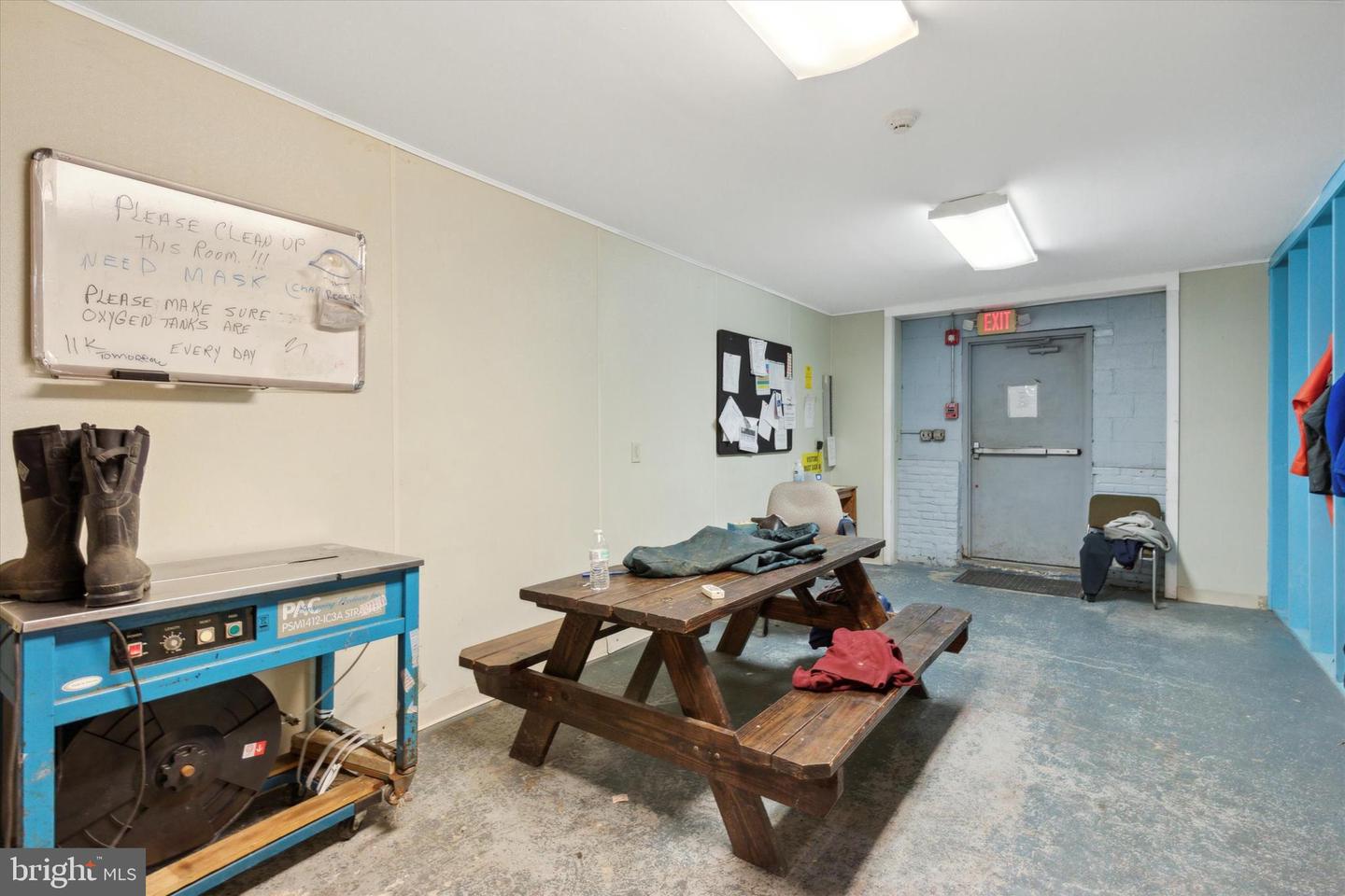 108 W Basin St Property Photo 19