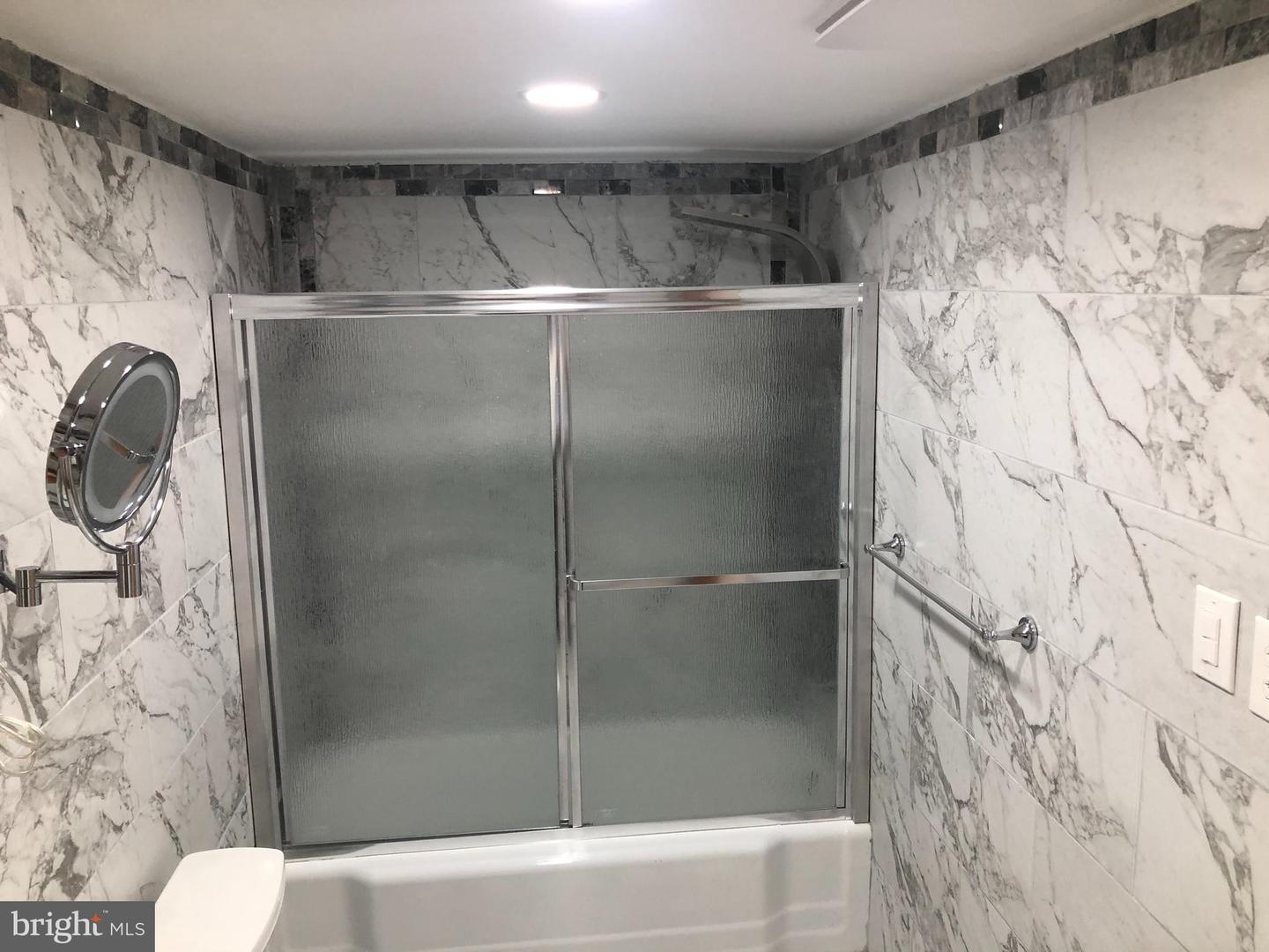 30 2nd Street Property Photo 19
