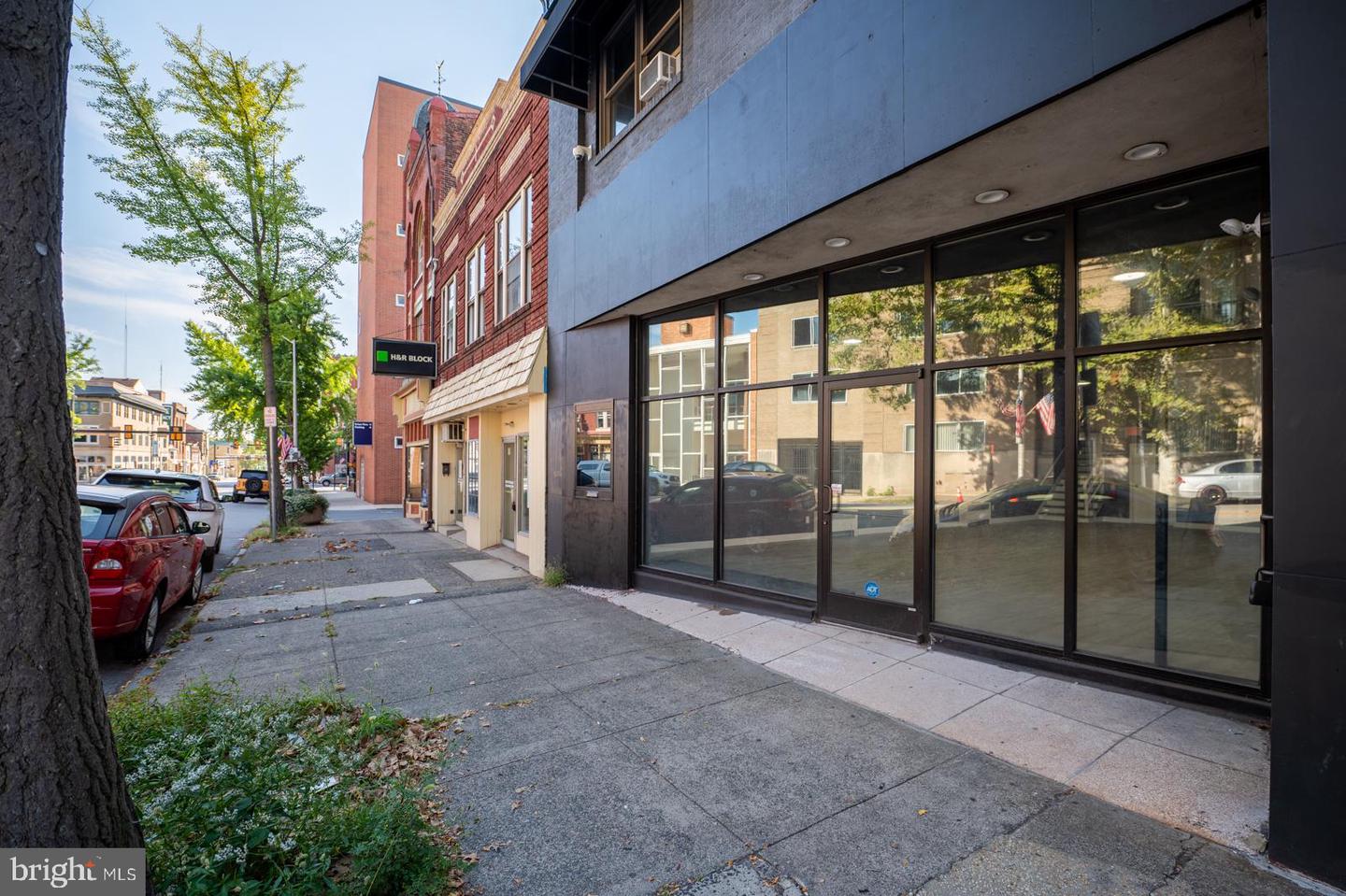21 N Hanover St #suite B Property Photo 4