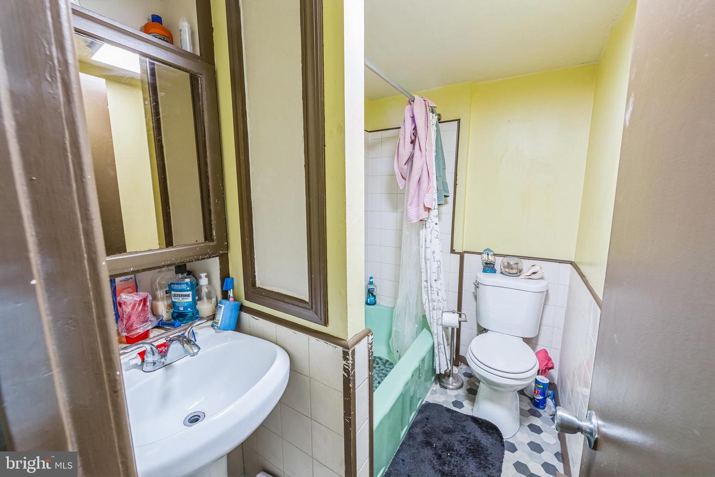 209 Property Photo 33